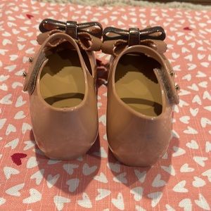 Mini Melissa size toddler 7